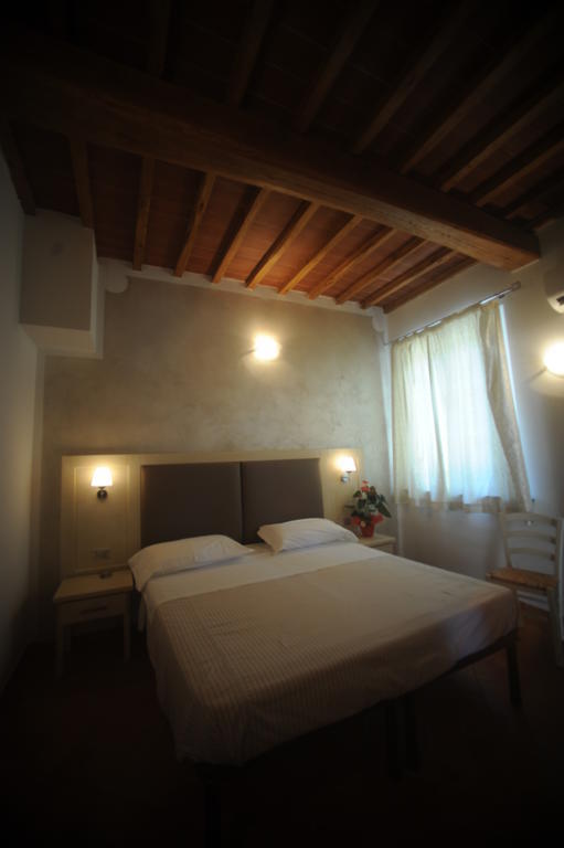 Super Relais Stella Hotel Синя Екстериор снимка